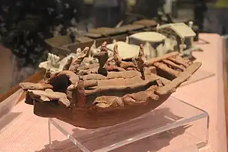 Bateau. Terre cuite. Dynastie Han