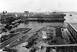 Description de cette image, également commentée ci-après