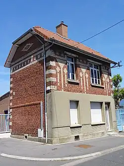 L'habitation du directeur de l'école.