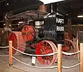Hart Parr produisit (avec Advance Rumely) les premières petites séries de tracteurs à moteur à explosion fonctionnant au kérosène ayant connu un succès significatif à partir de 1903.