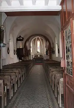 Intérieur de l'église.