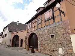 Maison de vigneron (1703),18 rue des Seigneurs.