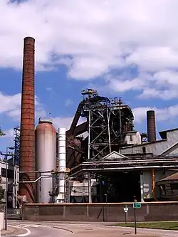 Les usines Saint-Gobain.