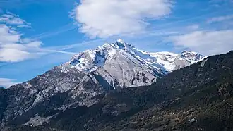 Vue du Haut de Cry depuis le château de la Soie en automne.
