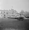 Un hélicoptère Bell 47D de la Sabena au palais de Soestdijk à Utrecht en 1953.