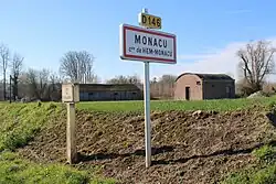 Entrée du hameau de Monacu.