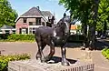 Hengelo, la sculpture Paardendorp Hengelo (« village du cheval de Hengelo »).