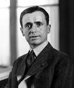 ...et le journaliste Henri de Kérillis, tous les trois membres de la seconde mission Gradis.