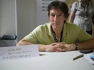 Peter Wingfield , interprète de Methos, à la Japan Expo 2010 à Villepinte , à côté de Paris