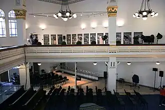 Partie supérieure de la synagogue