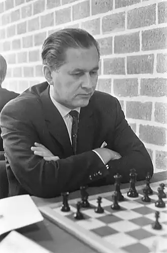 Paul Keres, joueur d'Échecs.