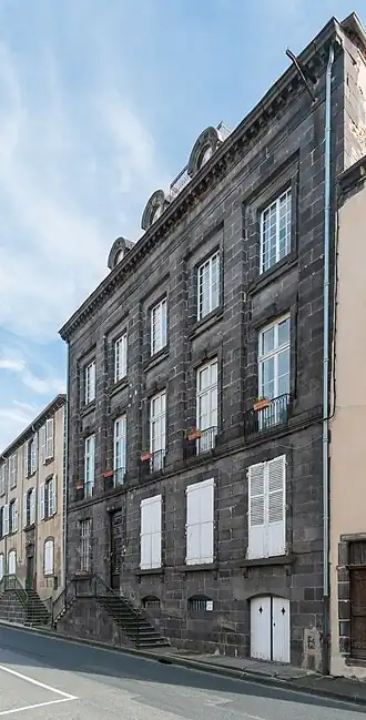 Façade de l'hôtel Grimardias.