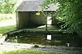 Lavoir situé à La-Chaussée-le-Comte.
