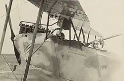 L'aviateur allemand Gerhard Felmy (de) dans son AEG C.IV sur le front de Palestine, 1916-1917