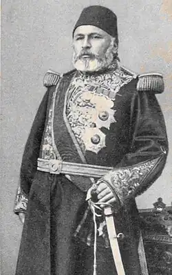 Hüseyin Avni Pacha&nbsp;(en), grand vizir assassiné en 1876.