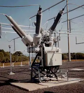 Figure&nbsp;9 : Appareillage compact 145&nbsp;kV 40&nbsp;kA