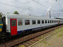 Voiture I6 rénovée (2021).