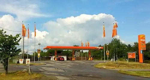 Station service dans le sud-est de Vinsta.