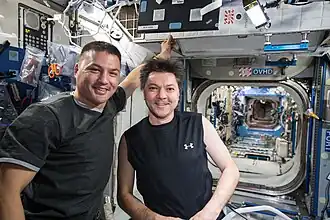 Oleg Kononenko (à droite) est ici avec son collègue américain Kjell Lindgren pendant sa troisième mission en 2015.