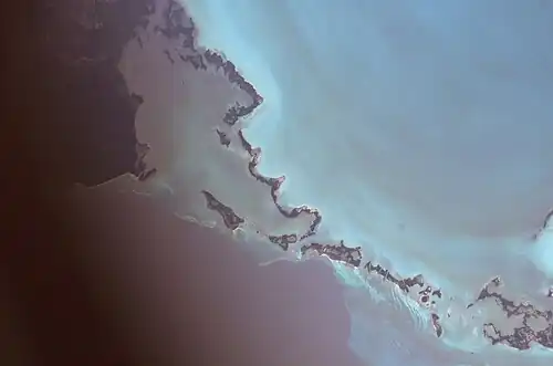 Branche nord-ouest depuis le cayo San Juan jusqu'au cayo Palma,et branche est depuis isla Juventud jusqu'au cayo Cantiles