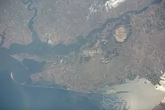 Description de l'image ISS020-E-27185 - View of Ukraine.jpg.