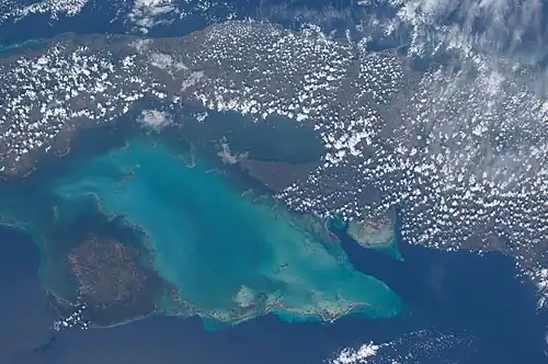 L'archipel des Canarreos bordant le bleu turquoise du golfe de Batabanó