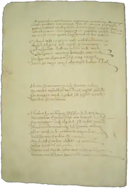 Photographie présentant une page d'un recueil notarial manuscrit composé en trois paragraphes bien distincts.