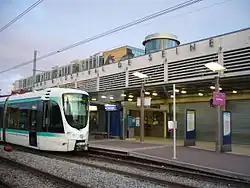 Le T2 à Issy-Val-de-Seine.