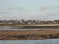 Vue sur Dourlin (Île-Grande) de l'île Aganton