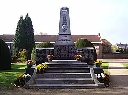 Le monument aux morts