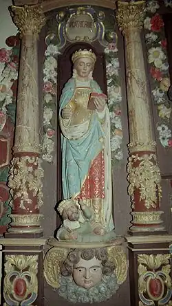 Église Saint-Blaise du Cloître-Pleyben, Sainte Catherine.