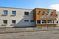 Entrée de l'école primaire Saint-François-d'Assise.