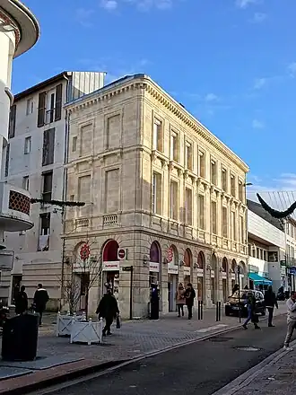 N°73 rue Léon-Gambetta (ancienne librairie J. Pindat)
