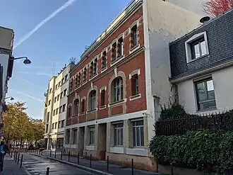 Consulat général d'Algérie à Paris.