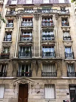 Immeuble du 41, avenue de Saint-Mandé, dans le XIIe arrondissement de Paris