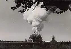 Incendie du dôme le 4 septembre 1944