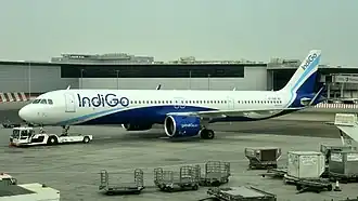 Un Airbus A321neo (VT-IUD) à Abu Dhabi