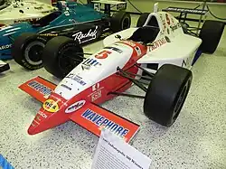 La G-Force-Aurora du Treadway Racing team victorieuse à l'Indy 500 en 1997 (IMS Hall of Fame Museum)