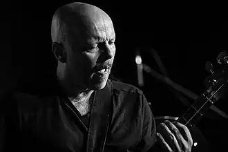 Description de l'image Ingebrigt Håker Flaten Kongsberg Jazzfestival 2019 (230234).jpg.