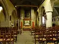 La nef de l'église paroissiale.