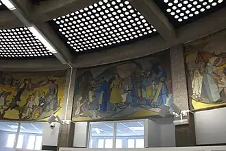 Le toit en tuiles de verres,