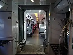 Intercirculation entre les voitures.