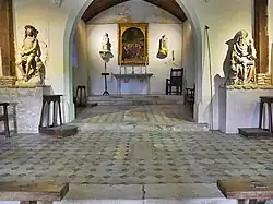 Le chœur, depuis la nef.