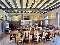 Salle à manger.