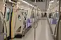 Intérieur d’un train de navette.
