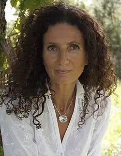 Description de cette image, également commentée ci-après