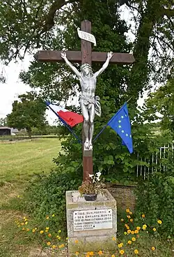 Le monument aux morts.