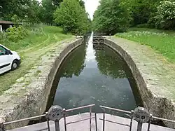 L'écluse de Ménesplet, sur le territoire de Montpon-Ménestérol.