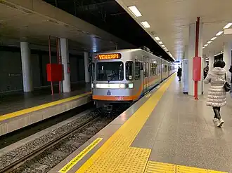 Une rame à quai en 2020 en direction de Yenikapı