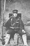 Soldat japonais en 1894 (Première guerre sino-japonaise). Son aspect « moderne » n'a rien à envier à celui de son contemporain européen.